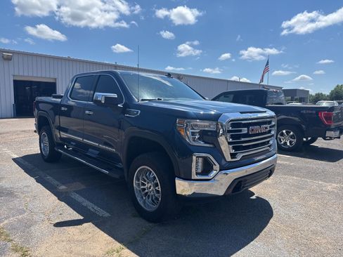 Used 2021 GMC Sierra 1500 SLT w/ SLT Premium Plus Package AWD/4WD image 1