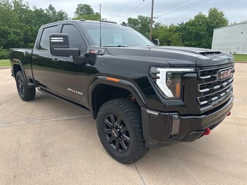 Used 2024 GMC Sierra 2500 AT4 w/ Max Trailering Package AWD/4WD image 7