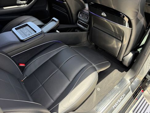 Used 2021 Mercedes-Benz Maybach GLS 600 4MATIC image 49