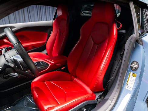 Used 2022 Audi R8 V10 w/ Premium Package RWD image 52