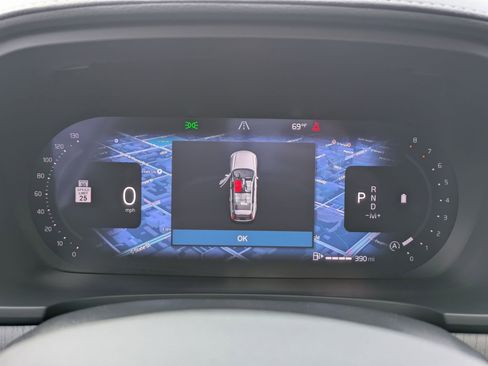 Used 2025 Volvo V90 B6 Cross Country Ultra w/ Protection Package Premier image 20