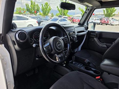 Used 2014 Jeep Wrangler Unlimited Sport AWD/4WD image 10