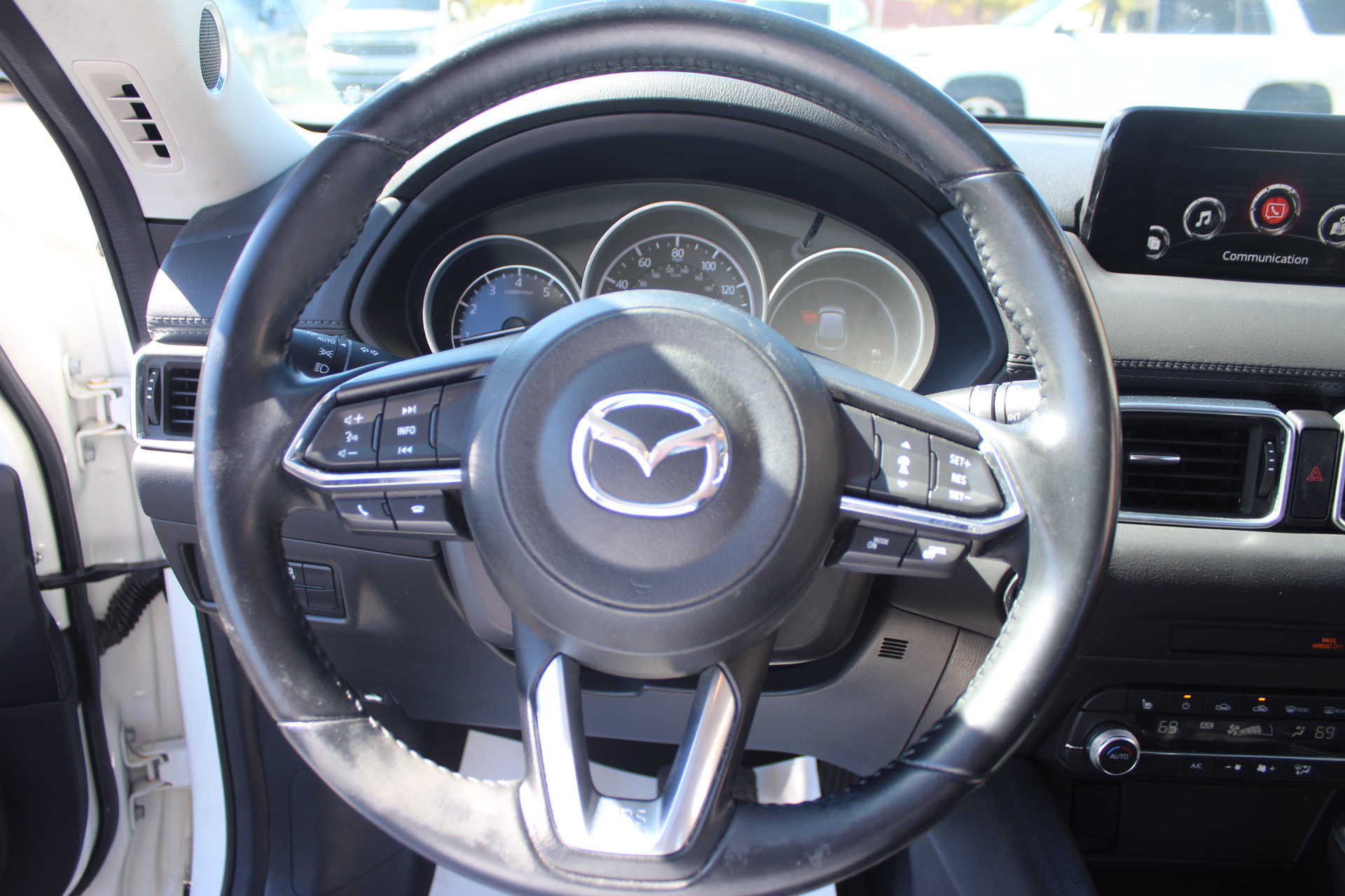 Used 2019 MAZDA CX-5 Touring FWD image 15