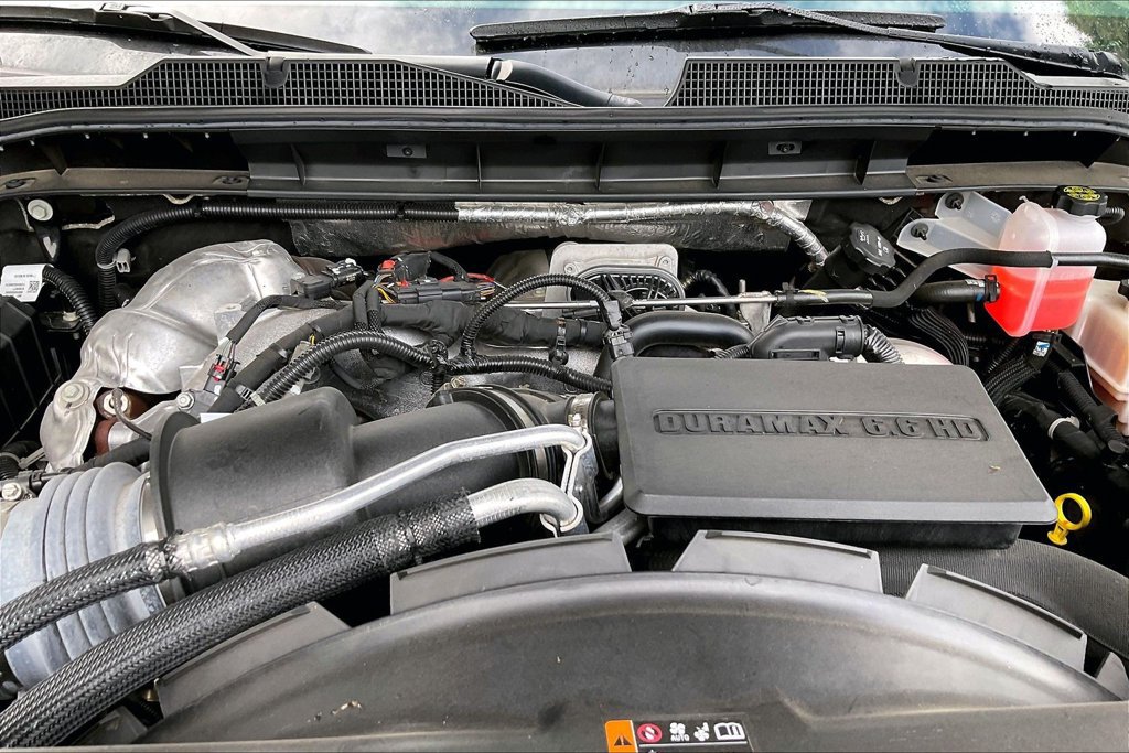 Used 2024 Chevrolet Silverado 2500 LTZ w/ LTZ Plus Package AWD/4WD image 9
