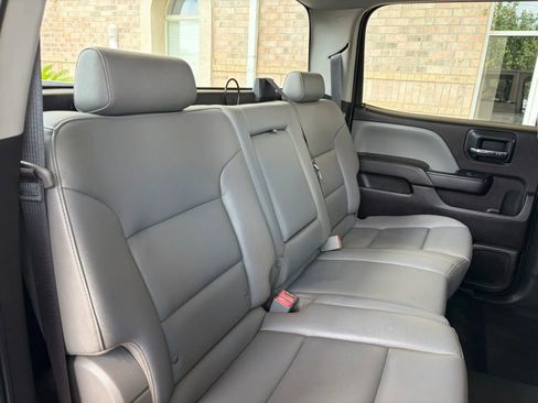 Used 2017 Chevrolet Silverado 2500 W/T RWD image 18