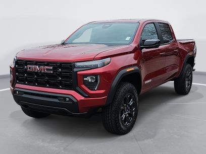 New 2025 GMC Canyon Elevation w/ Convenience Package