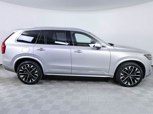 Used 2025 Volvo XC90 B6 Plus AWD/4WD image 27
