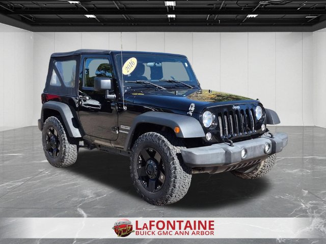 Used 2016 Jeep Wrangler Sport AWD/4WD image 2