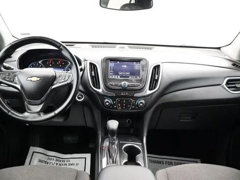 Used 2024 Chevrolet Equinox LT FWD image 19