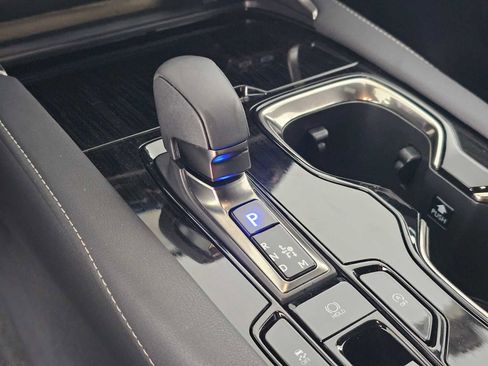 Certified 2025 Lexus RX 350 FWD w/ Technology Package image 30