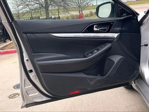 Used 2018 Nissan Maxima 3.5 SL image 21