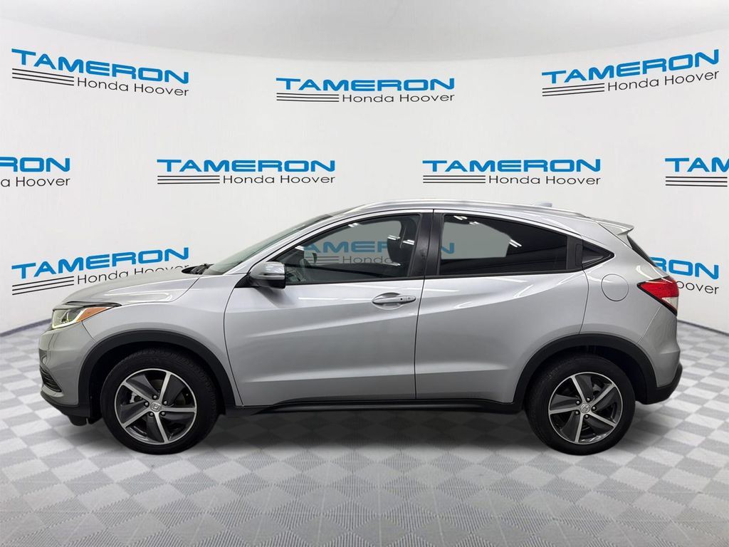 Used 2022 Honda HR-V EX image 2