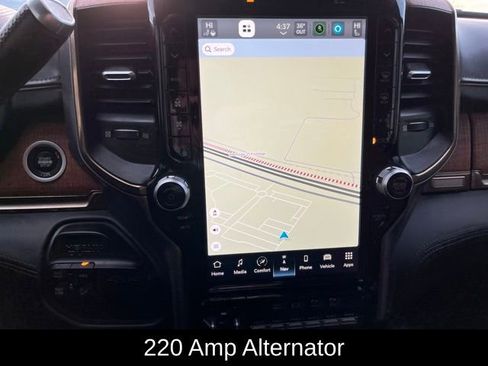 Used 2022 RAM 2500 Limited image 30