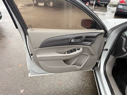 Used 2015 Chevrolet Malibu LS w/ Protection Package FWD image 13