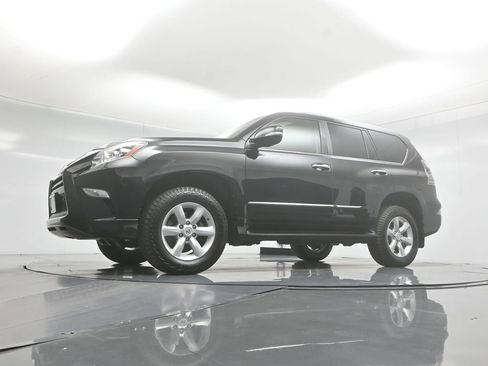 Used 2017 Lexus GX 460 w/ Navigation Package image 58