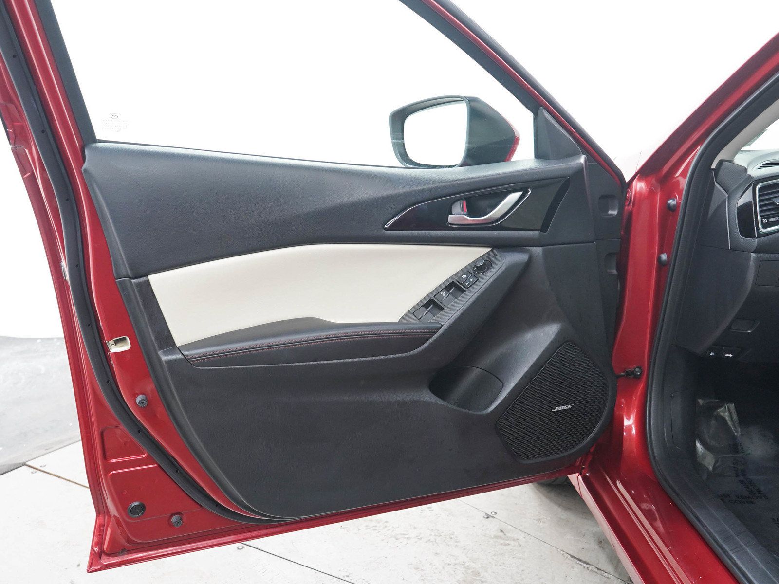 Used 2014 MAZDA MAZDA3 s Grand Touring FWD image 19