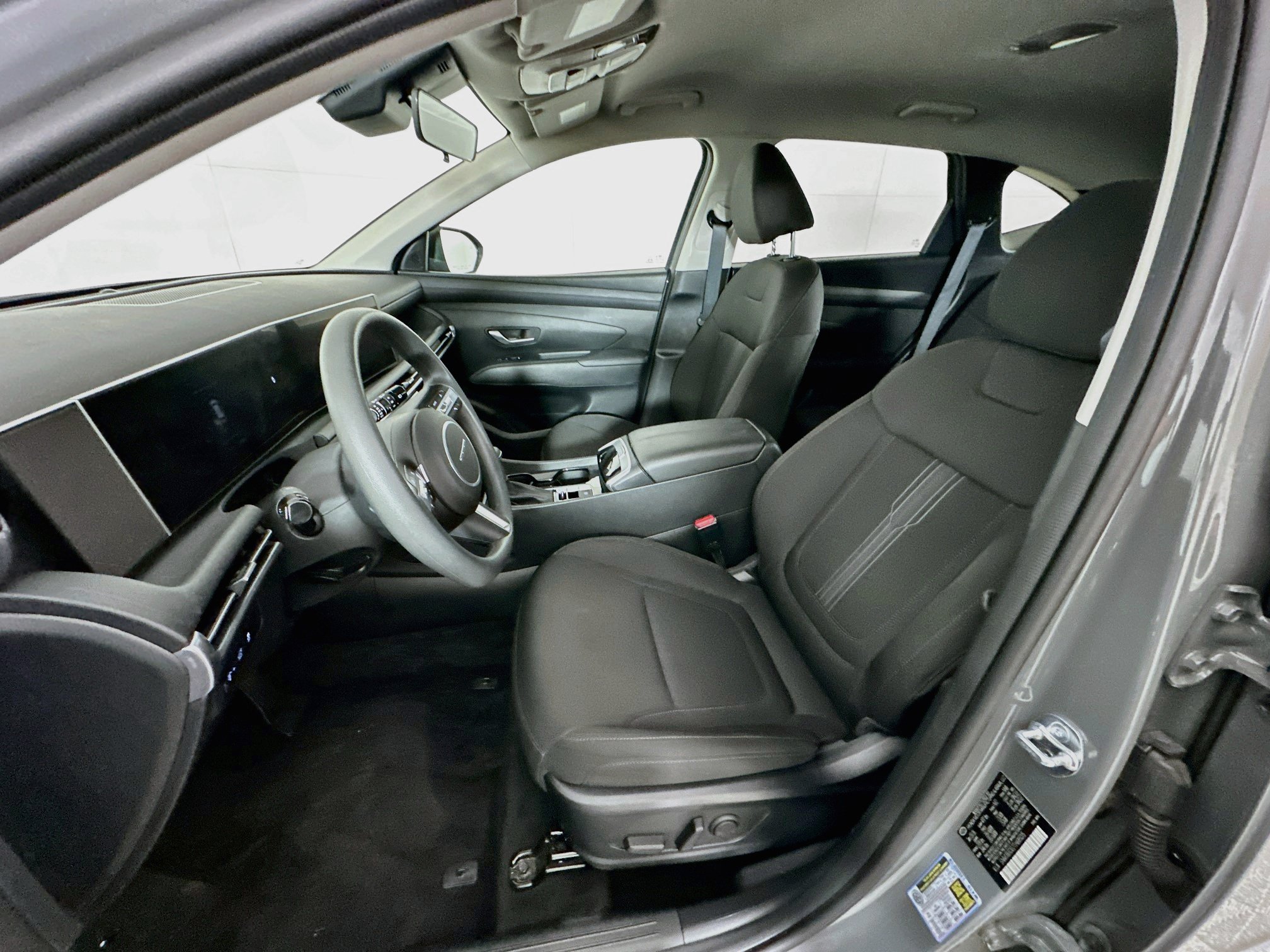 Used 2026 Hyundai Tucson SEL Plus FWD image 13