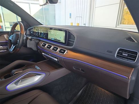 Used 2022 Mercedes-Benz GLE 450 4MATIC image 29