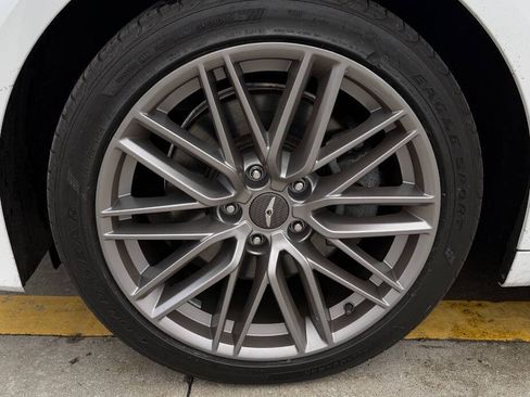 Used 2019 Genesis G70 2.0T Advanced image 38