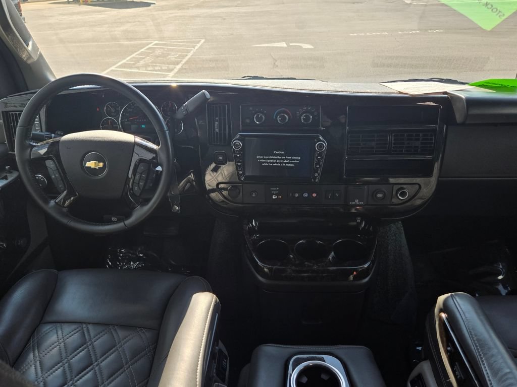 Used 2022 Chevrolet Express 2500 Extended w/ Enhanced Convenience Package RWD image 2