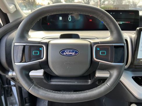 Certified 2025 Ford Expedition Max Active image 19