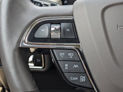 Certified 2023 Lincoln Nautilus Reserve w/ Equipment Group 201A image 27