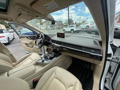 Used 2018 Audi Q7 3.0T Premium Plus AWD/4WD image 22
