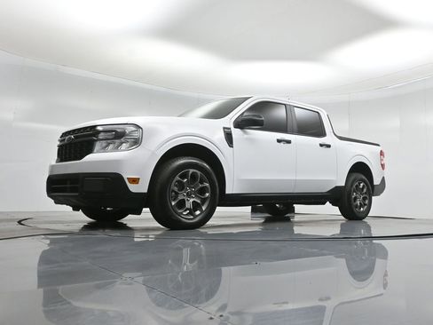 Used 2024 Ford Maverick XLT image 42