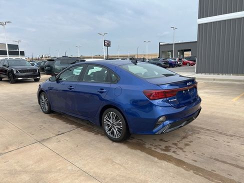 Used 2024 Kia Forte GT-Line w/ GT-Line Premium Package FWD image 2
