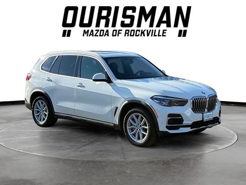Used 2023 BMW X5 xDrive40i w/ Premium Package image 1