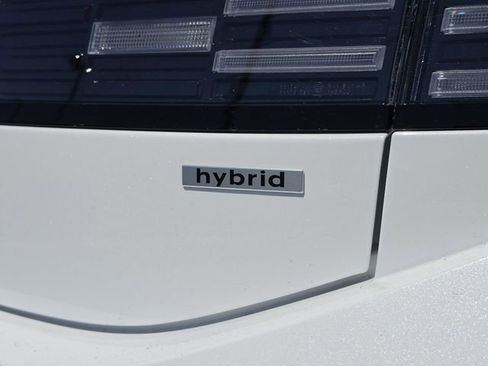 Used 2025 Hyundai Sonata Limited FWD image 46