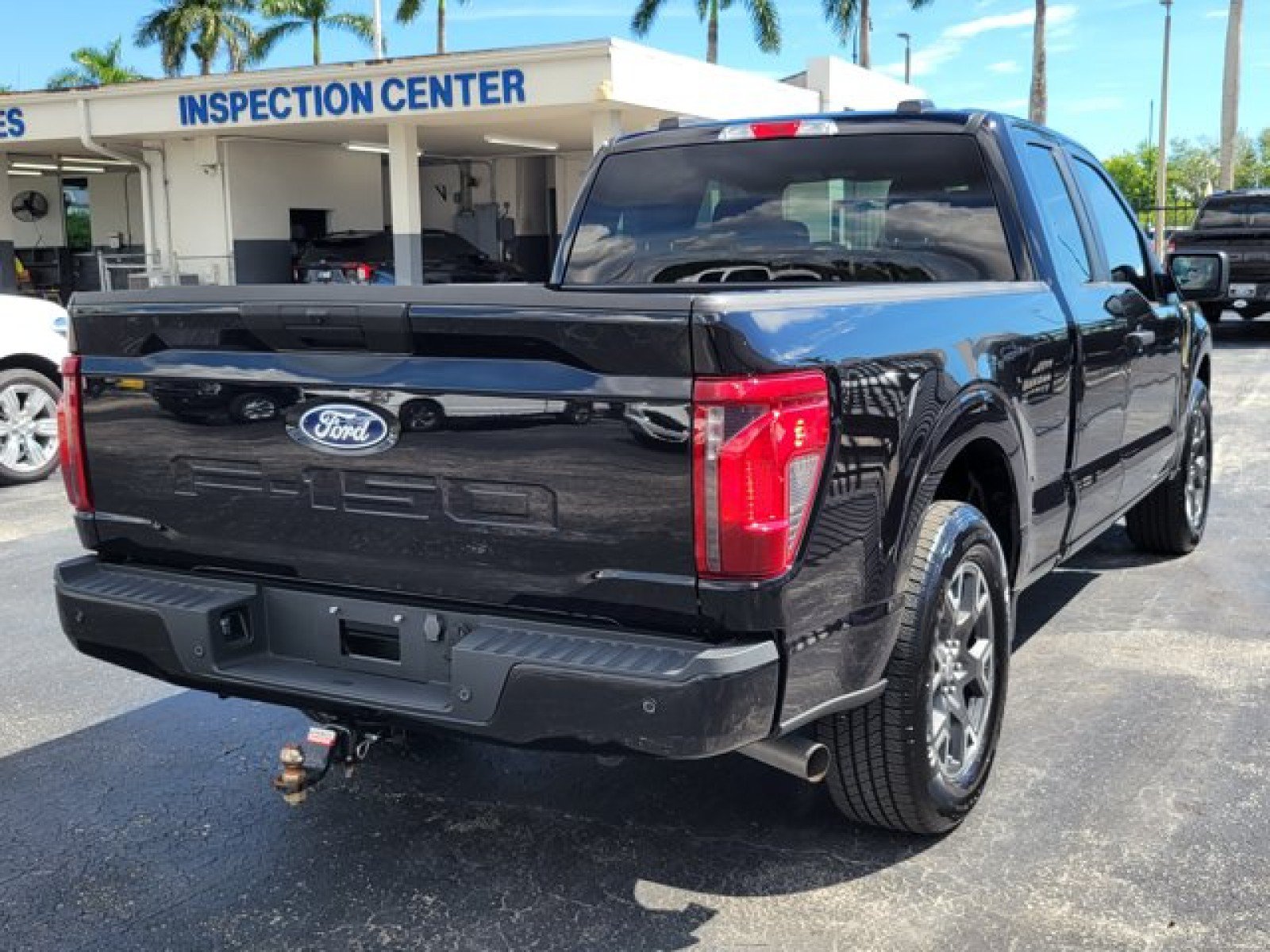 Used 2025 Ford F150 STX w/ Equipment Group 200A RWD image 7