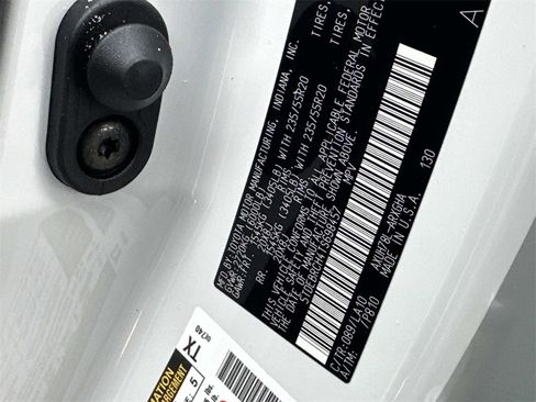 New 2026 Toyota Highlander Platinum image 19