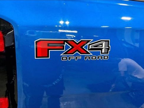 Used 2024 Ford Ranger Lariat w/ FX4 Off-Road Package AWD/4WD image 9