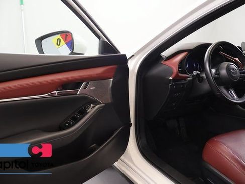 Used 2020 MAZDA MAZDA3 AWD Hatchback w/ Premium Pkg image 8