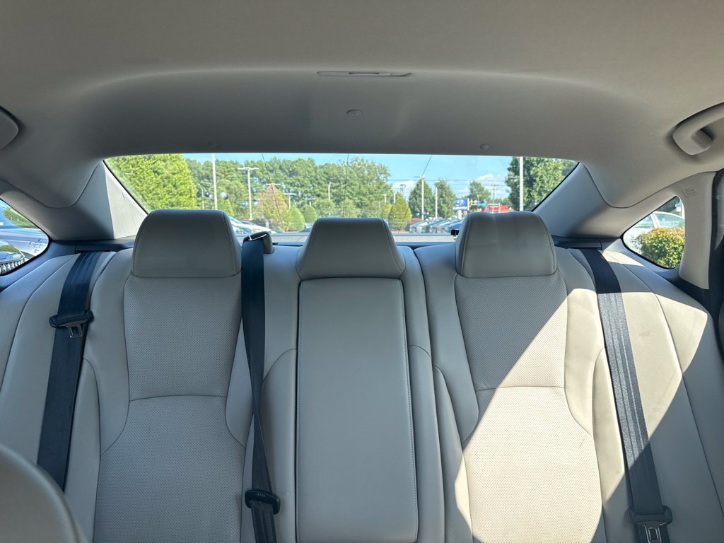 Used 2023 Honda Accord Touring image 13
