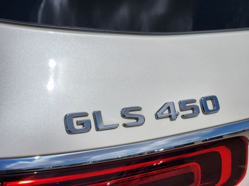 Used 2021 Mercedes-Benz GLS 450 4MATIC image 42