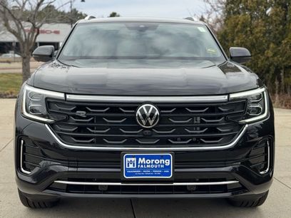 New 2026 Volkswagen Atlas Cross Sport SEL Premium R-Line
