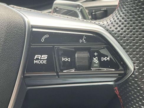 Used 2021 Audi RS 7 Sportback AWD/4WD image 35