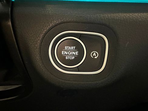 Certified 2023 Mercedes-Benz GLS 450 4MATIC image 22