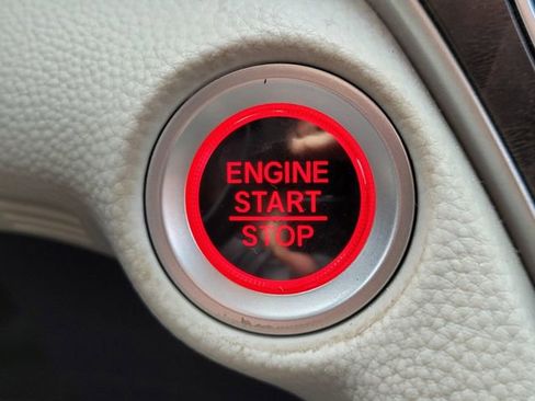 Used 2018 Honda Accord EX image 23