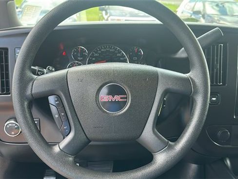 Used 2023 GMC Savana 2500 w/ Driver Convenience Package image 15