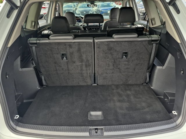 Used 2025 Volkswagen Atlas SE FWD image 28