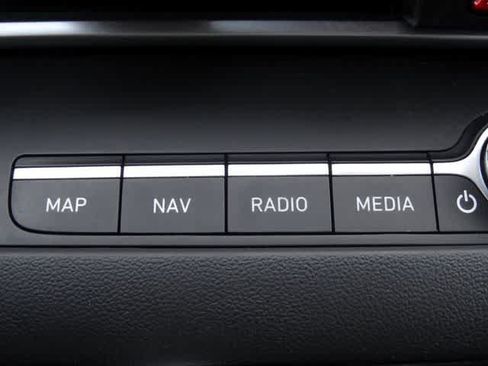 Used 2023 Hyundai Elantra SEL w/ Convenience Package FWD image 37