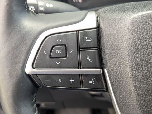 Used 2024 Toyota Grand Highlander XLE image 14