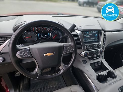 Used 2018 Chevrolet Suburban LT AWD/4WD image 7