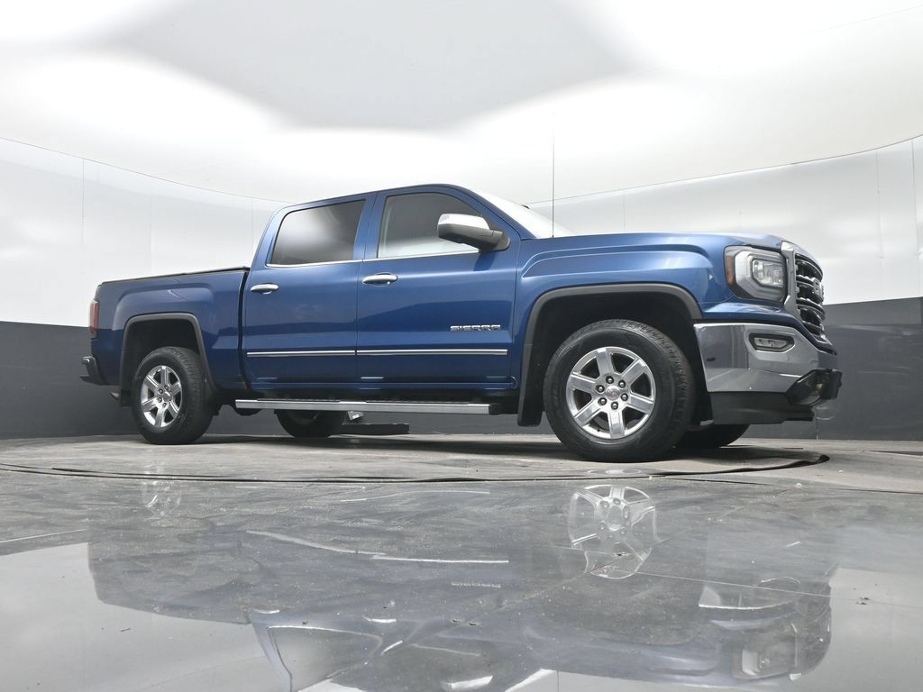 Used 2017 GMC Sierra 1500 SLT w/ Suspension Package, Off-Road AWD/4WD image 32