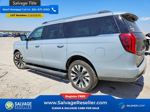 Used 2025 Ford Expedition Max Platinum w/ Driver's Package AWD/4WD image 3