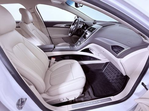 Used 2018 Lincoln MKZ Premiere AWD/4WD image 21