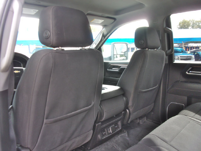 Used 2024 Chevrolet Silverado 2500 LT AWD/4WD image 33